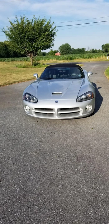 2004 Dodge Viper 3rd Gen - Image 9 of 31