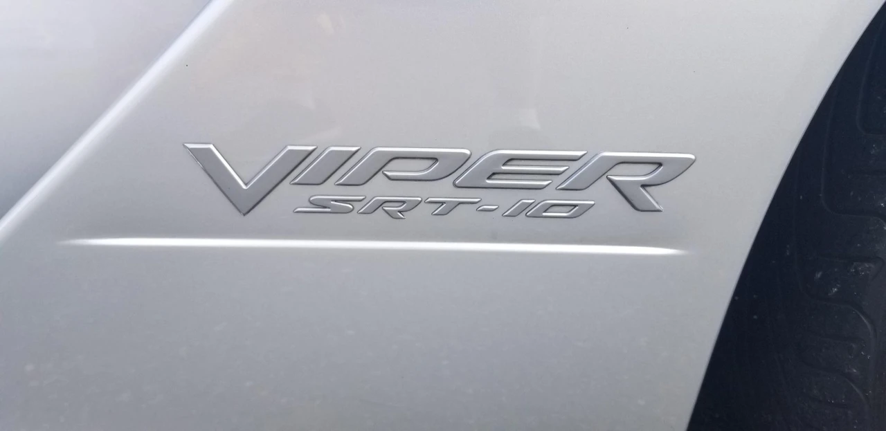 2004 Dodge Viper 3rd Gen - Image 25 of 31