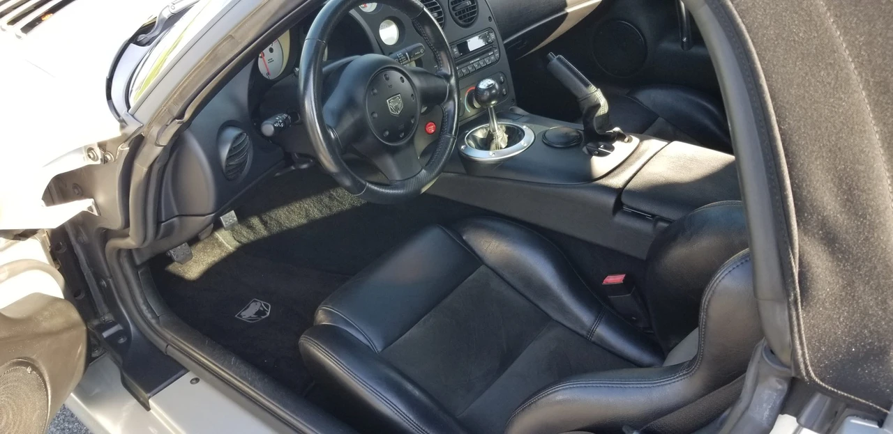 2004 Dodge Viper 3rd Gen - Image 31 of 31