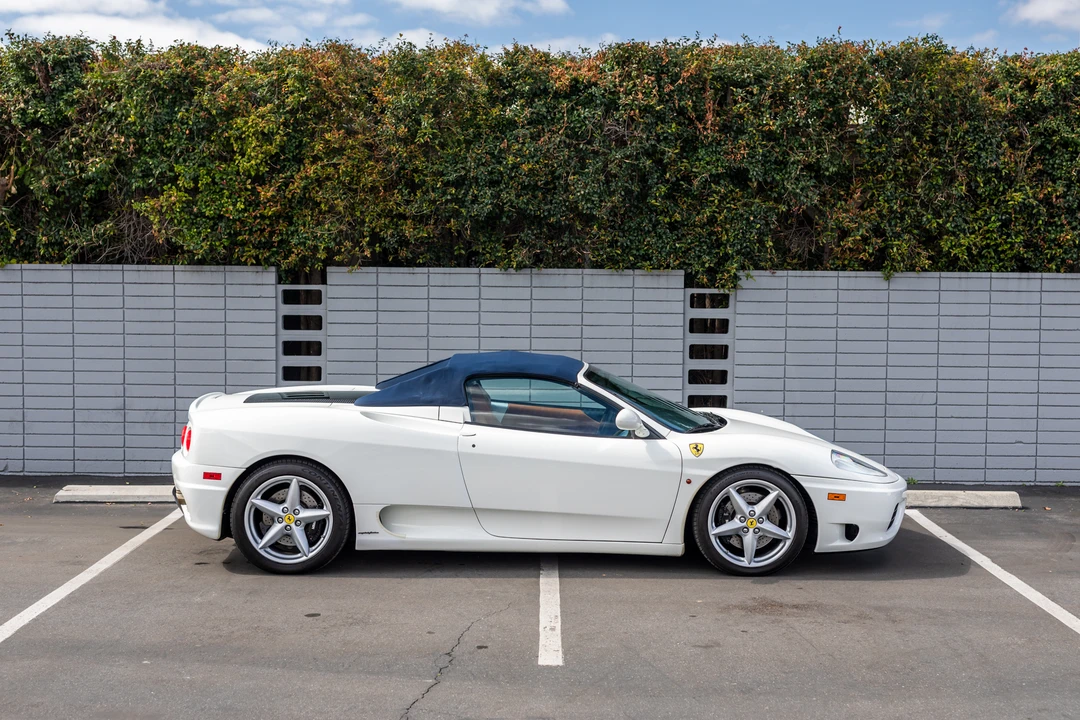 2004 Ferrari 360 Spider - Image 12 of 31