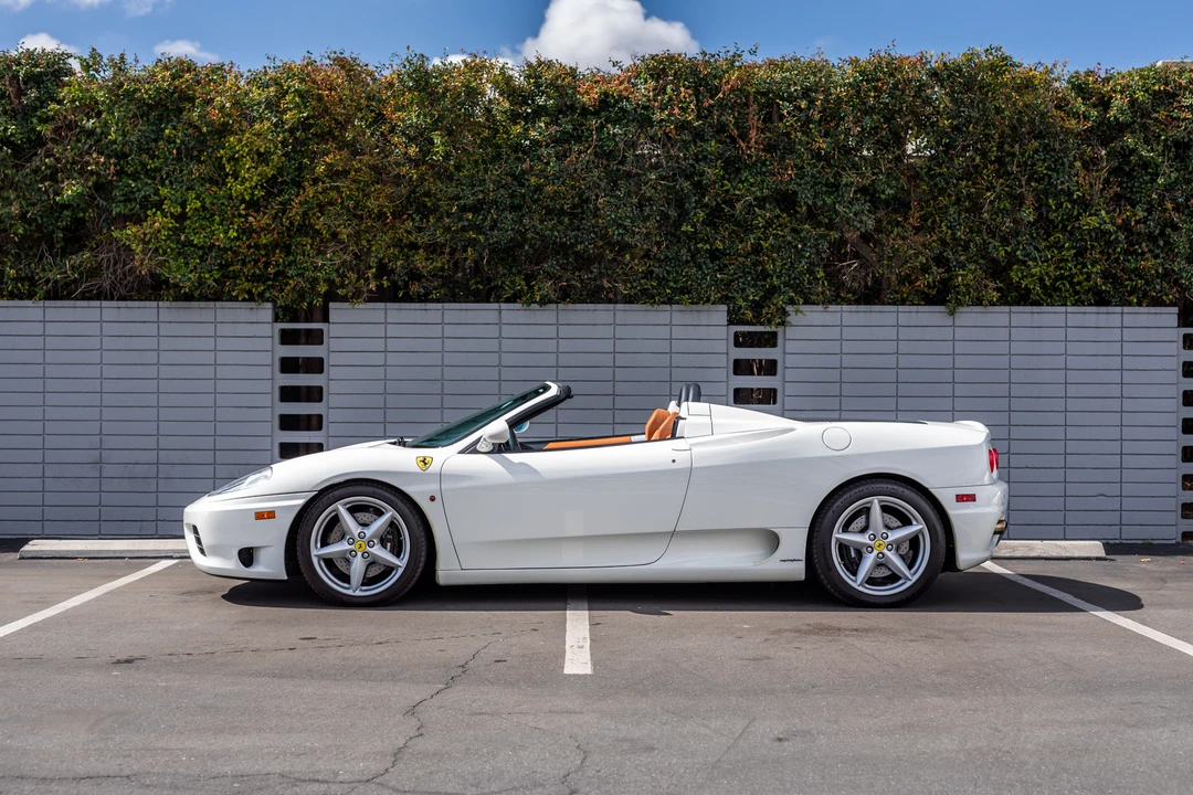 2004 Ferrari 360 Spider - Image 5 of 31