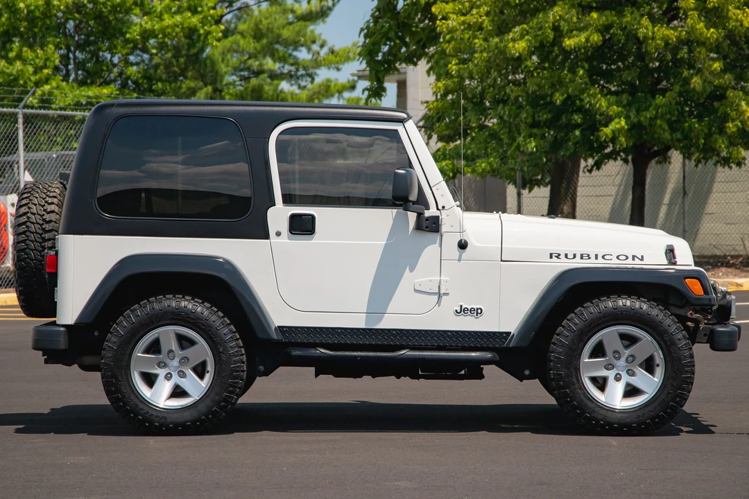 2004 Jeep Wrangler - Image 14 of 31