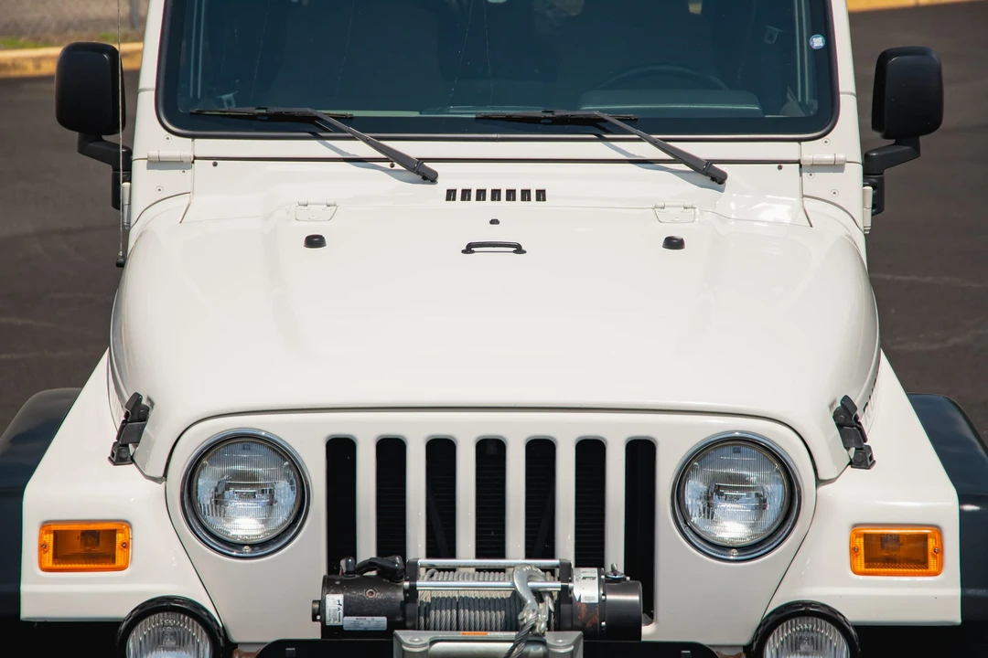 2004 Jeep Wrangler - Image 9 of 31
