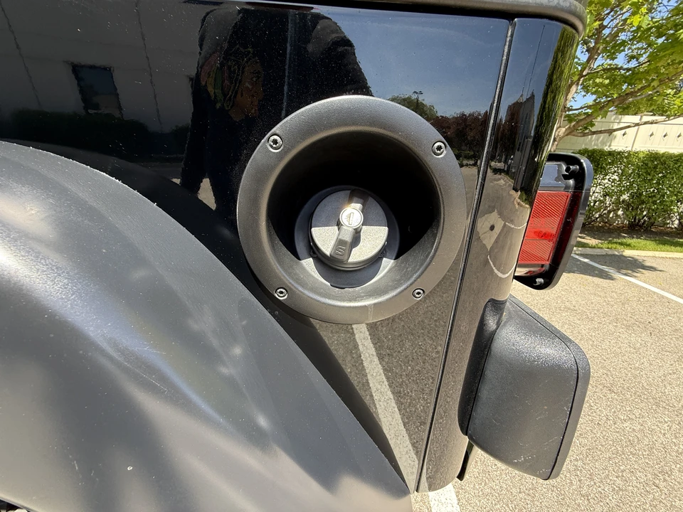2004 Jeep TJ Wrangler - Image 19 of 31