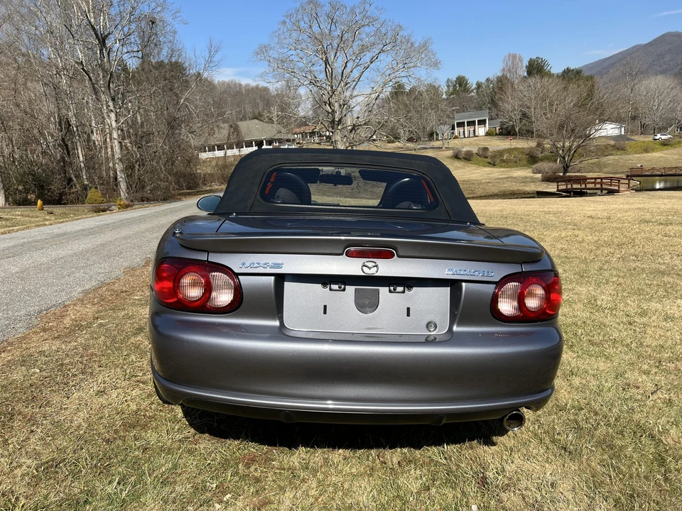 2004 Mazda NB Mazdaspeed MX-5 Miata - Image 18 of 31