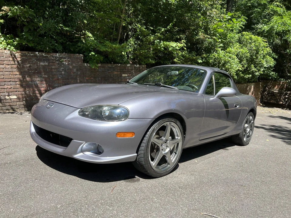 2004 Mazda NB Mazdaspeed MX-5 Miata - Image 3 of 31