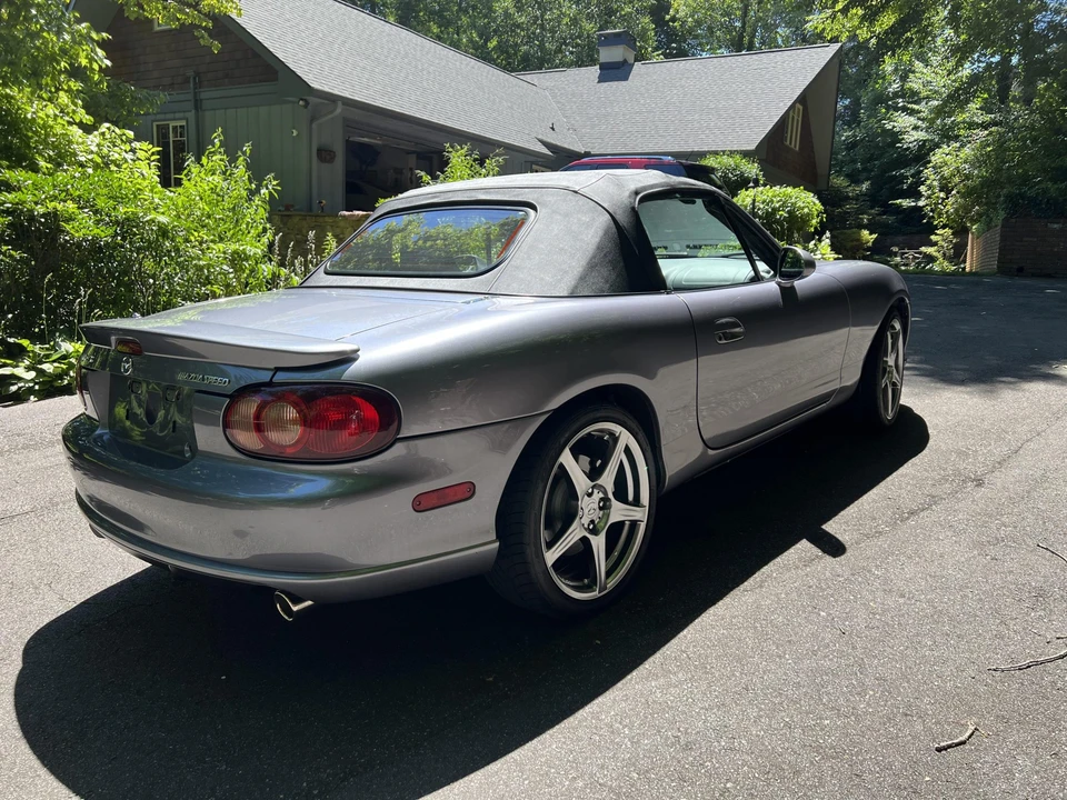 2004 Mazda NB Mazdaspeed MX-5 Miata - Image 9 of 31