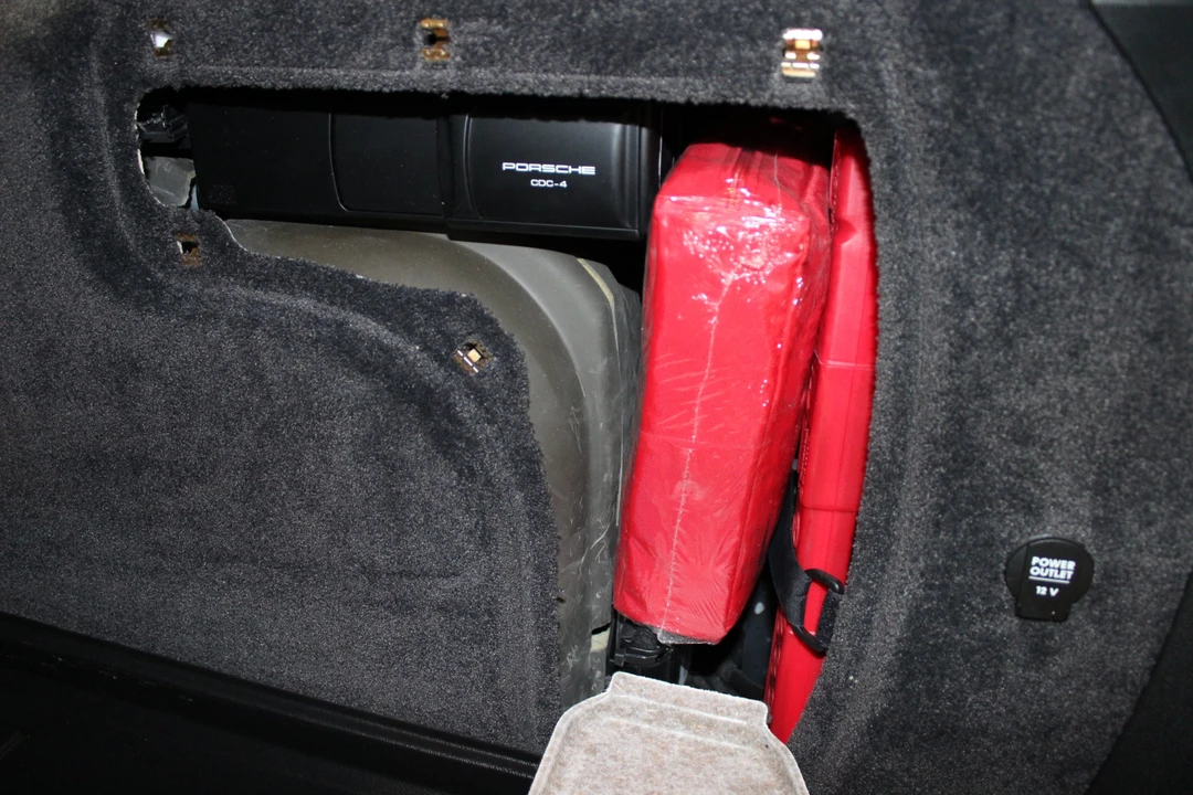 2004 Porsche 955/957 Cayenne Turbo - Image 23 of 31