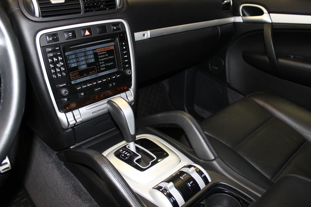 2004 Porsche 955/957 Cayenne Turbo - Image 20 of 31
