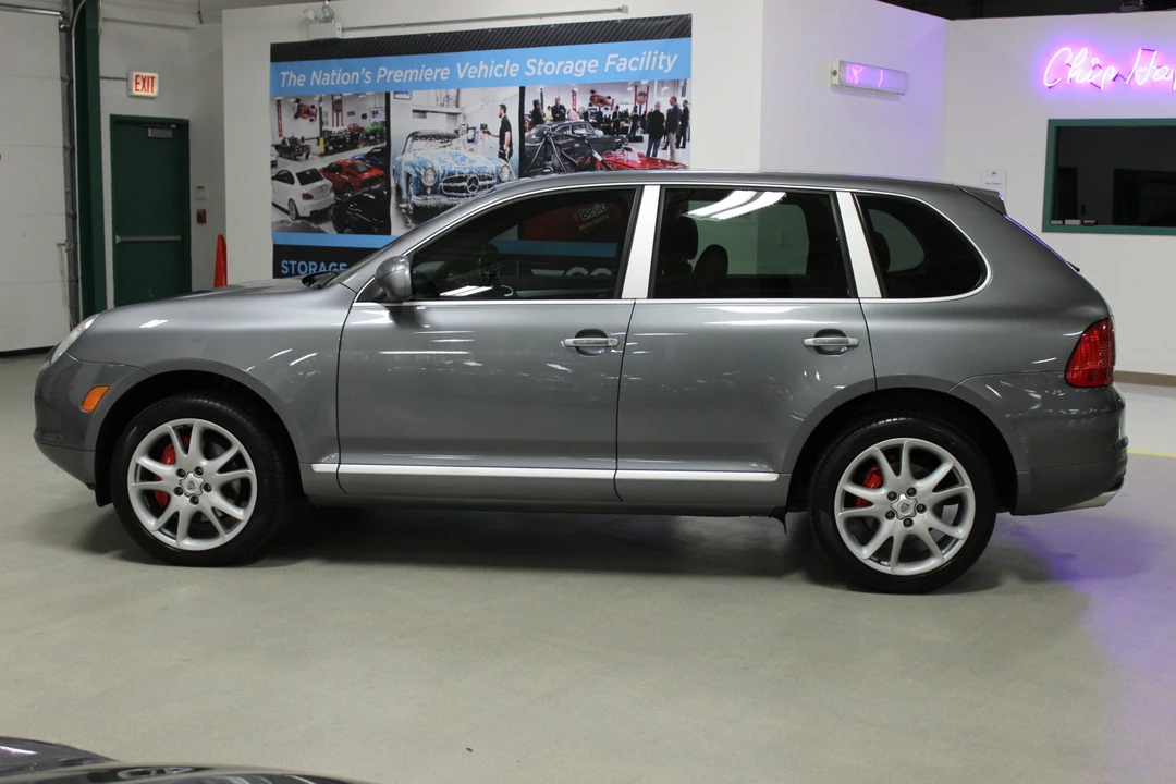 2004 Porsche 955/957 Cayenne Turbo - Image 2 of 31