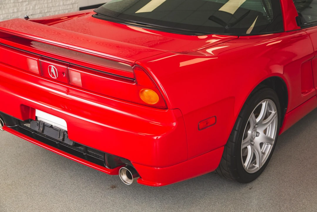 2005 Acura NA2 NSX - Image 11 of 31