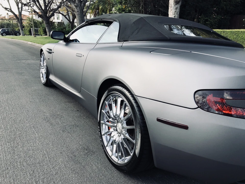 2005 Aston Martin DB9 - Image 25 of 31