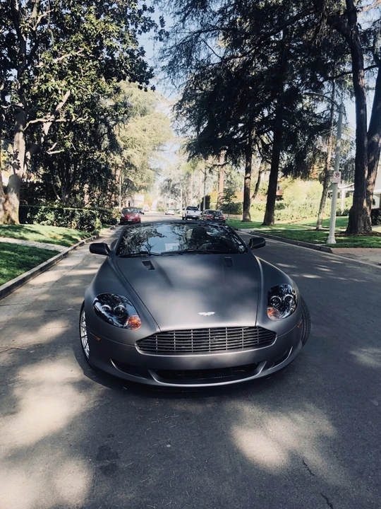 2005 Aston Martin DB9 - Image 16 of 31