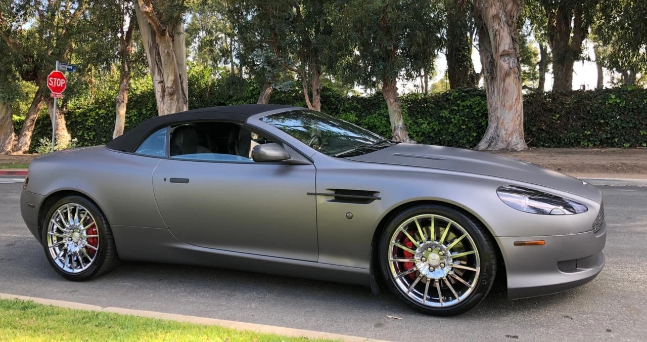 2005 Aston Martin DB9 - Image 18 of 31