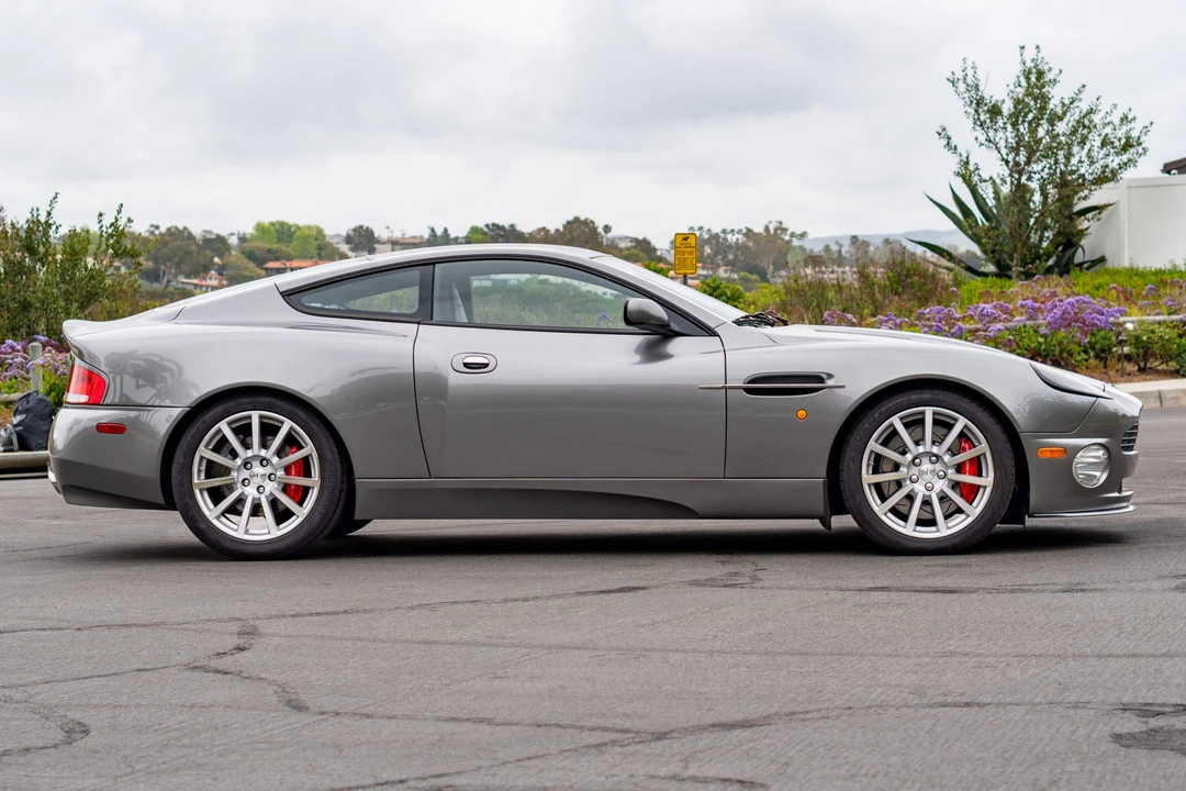 2005 Aston Martin Vanquish 1st Gen - Image 4 of 31