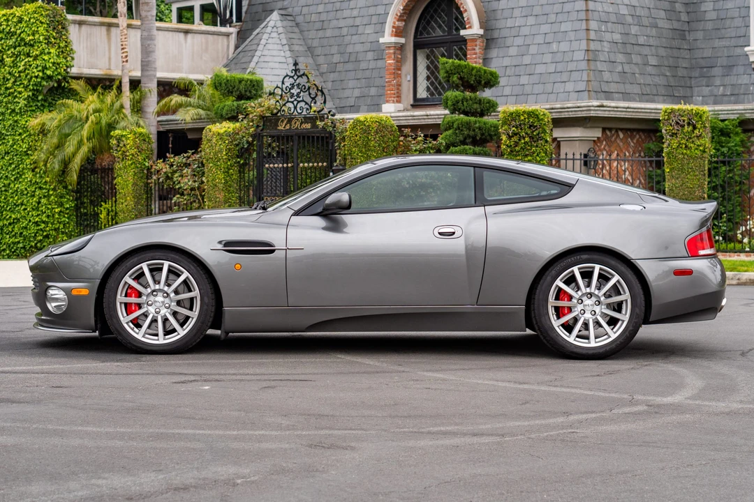 2005 Aston Martin Vanquish 1st Gen - Image 8 of 31