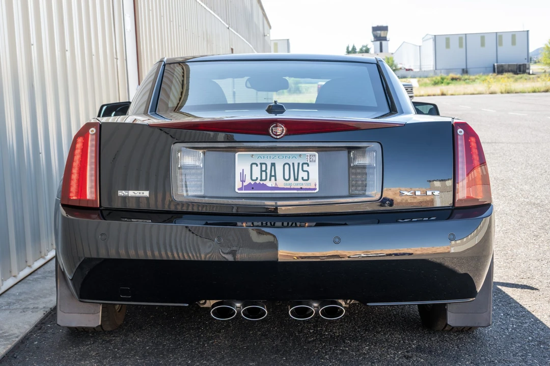 2005 Cadillac XLR - Image 15 of 31
