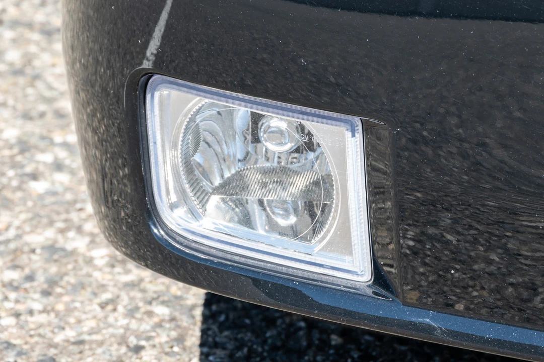 2005 Cadillac XLR - Image 30 of 31