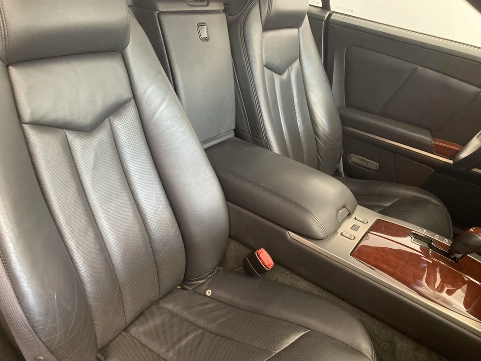 2005 Cadillac XLR - Image 29 of 31