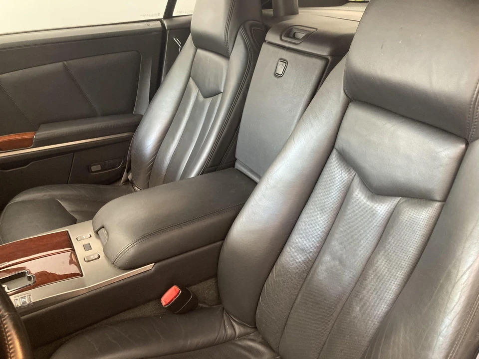 2005 Cadillac XLR - Image 26 of 31