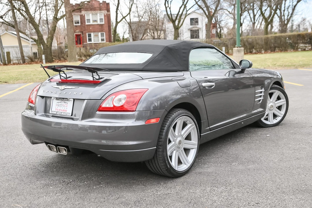 2005 Chrysler Crossfire - Image 28 of 31
