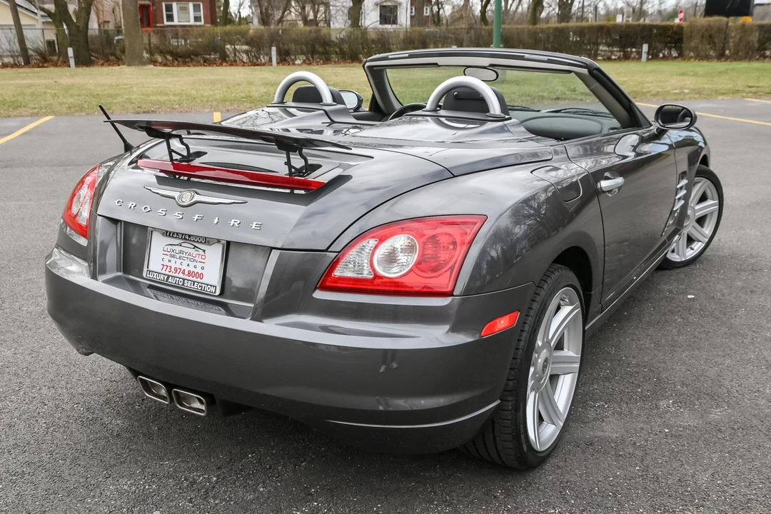 2005 Chrysler Crossfire - Image 17 of 31