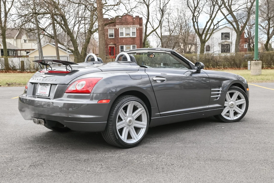 2005 Chrysler Crossfire - Image 15 of 31