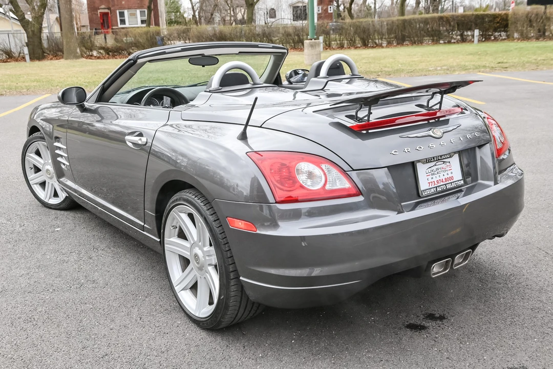 2005 Chrysler Crossfire - Image 22 of 31