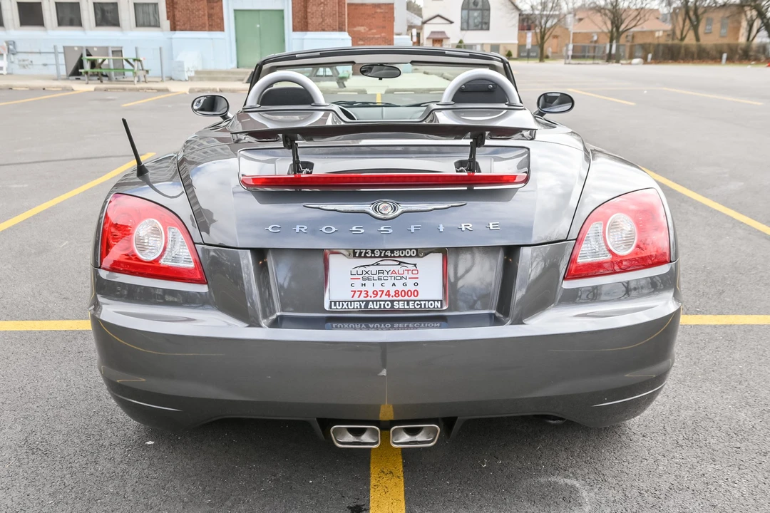2005 Chrysler Crossfire - Image 18 of 31