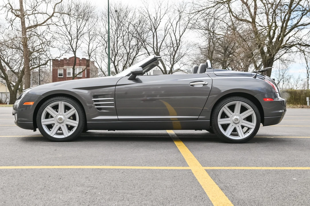 2005 Chrysler Crossfire - Image 24 of 31