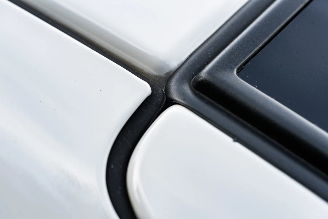 2005 Dodge Neon SRT-4 - Image 18 of 31