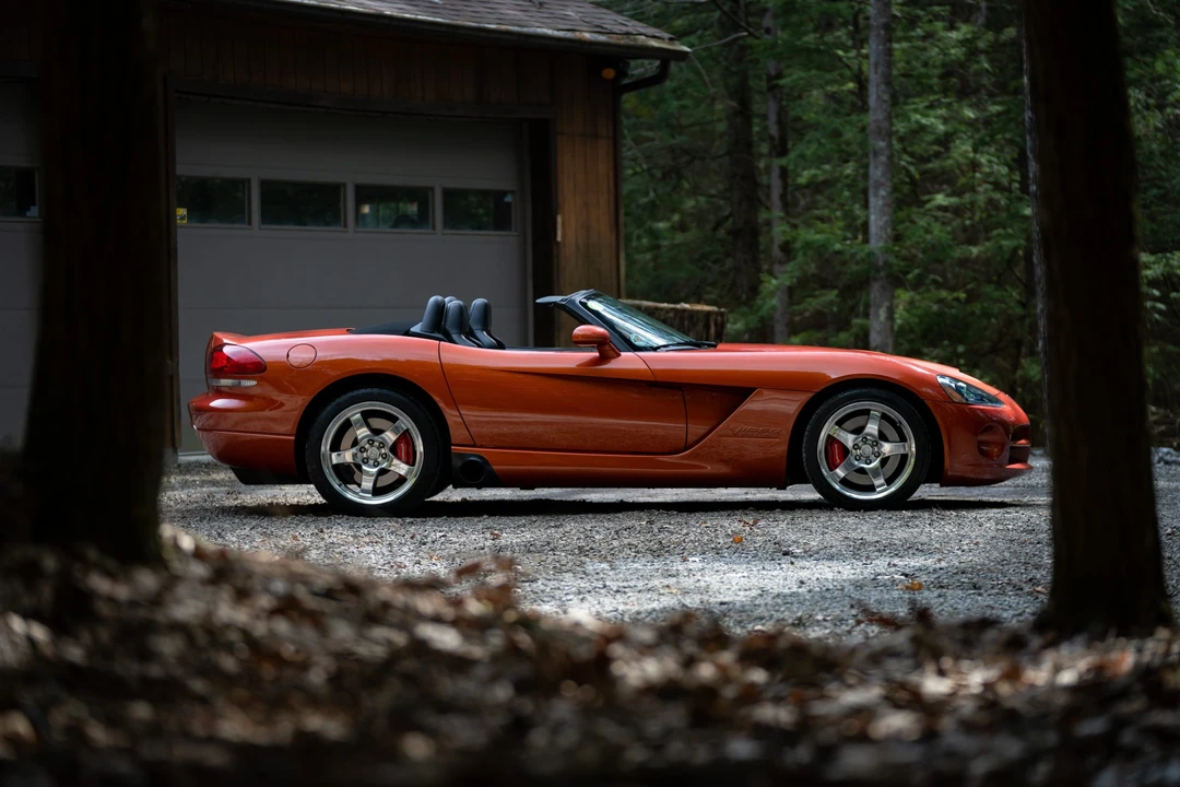 2005 Dodge Viper 3rd Gen - Image 15 of 31