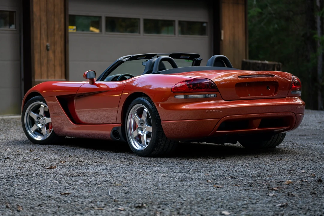 2005 Dodge Viper 3rd Gen - Image 10 of 31