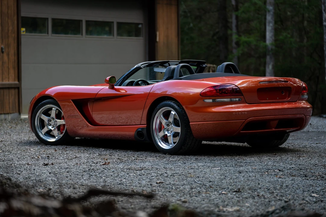 2005 Dodge Viper 3rd Gen - Image 11 of 31
