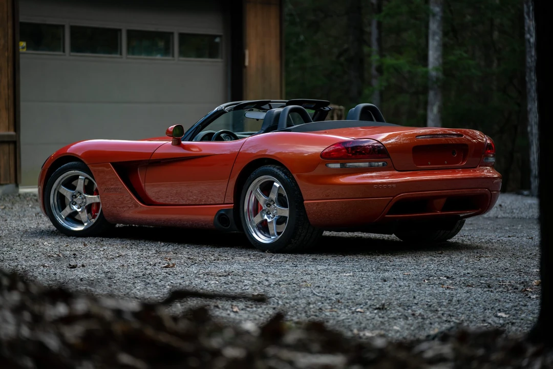 2005 Dodge Viper 3rd Gen - Image 12 of 31
