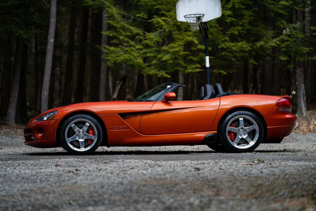 2005 Dodge Viper 3rd Gen - Image 8 of 31