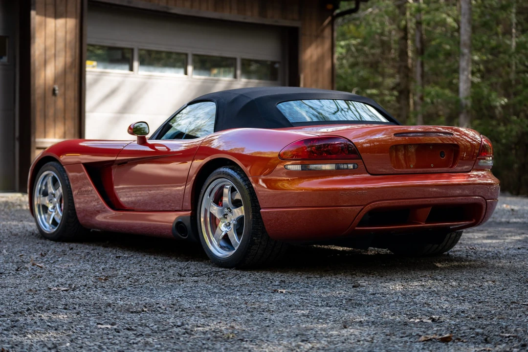 2005 Dodge Viper 3rd Gen - Image 23 of 31