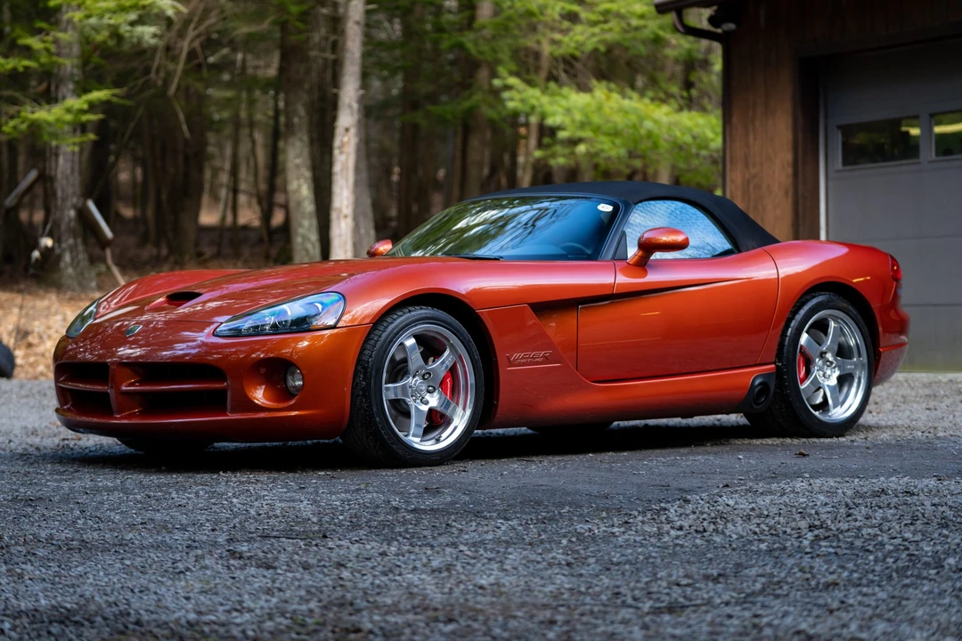 2005 Dodge Viper 3rd Gen - Image 21 of 31