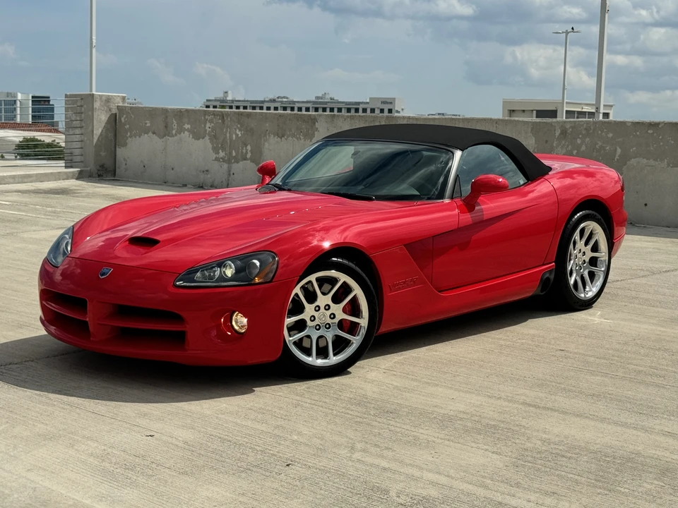2005 Dodge Viper 3rd Gen - Image 20 of 31