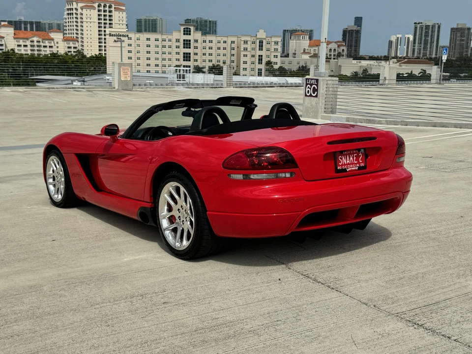2005 Dodge Viper 3rd Gen - Image 14 of 31