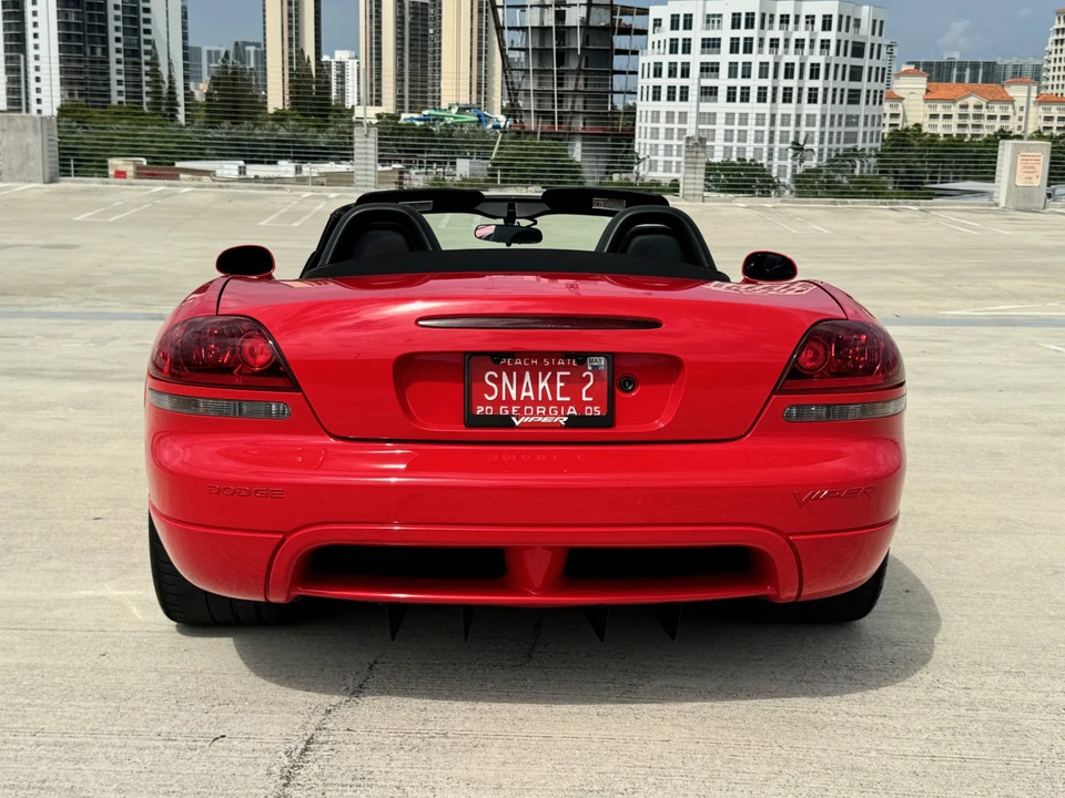 2005 Dodge Viper 3rd Gen - Image 13 of 31