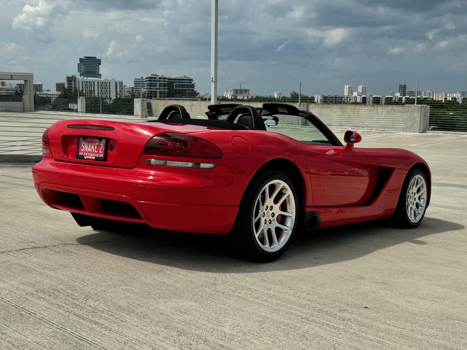 2005 Dodge Viper 3rd Gen - Image 10 of 31
