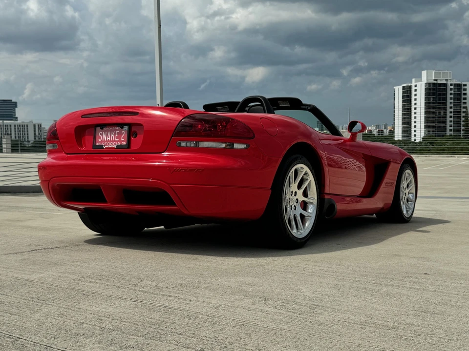 2005 Dodge Viper 3rd Gen - Image 11 of 31