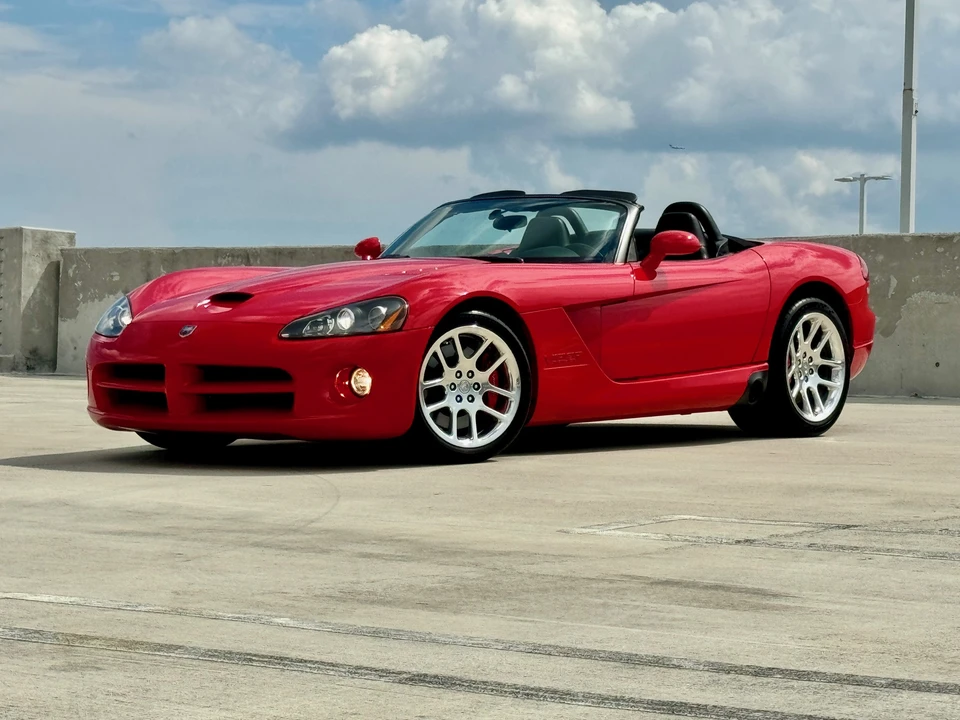 2005 Dodge Viper 3rd Gen - Image 17 of 31