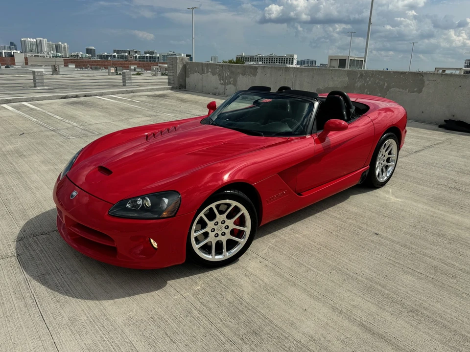 2005 Dodge Viper 3rd Gen - Image 16 of 31