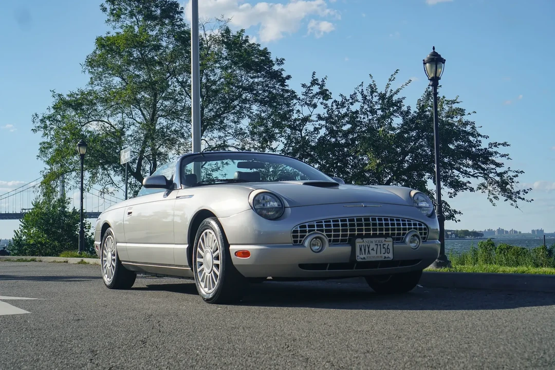 2005 Ford Thunderbird 11th Gen - Image 6 of 6