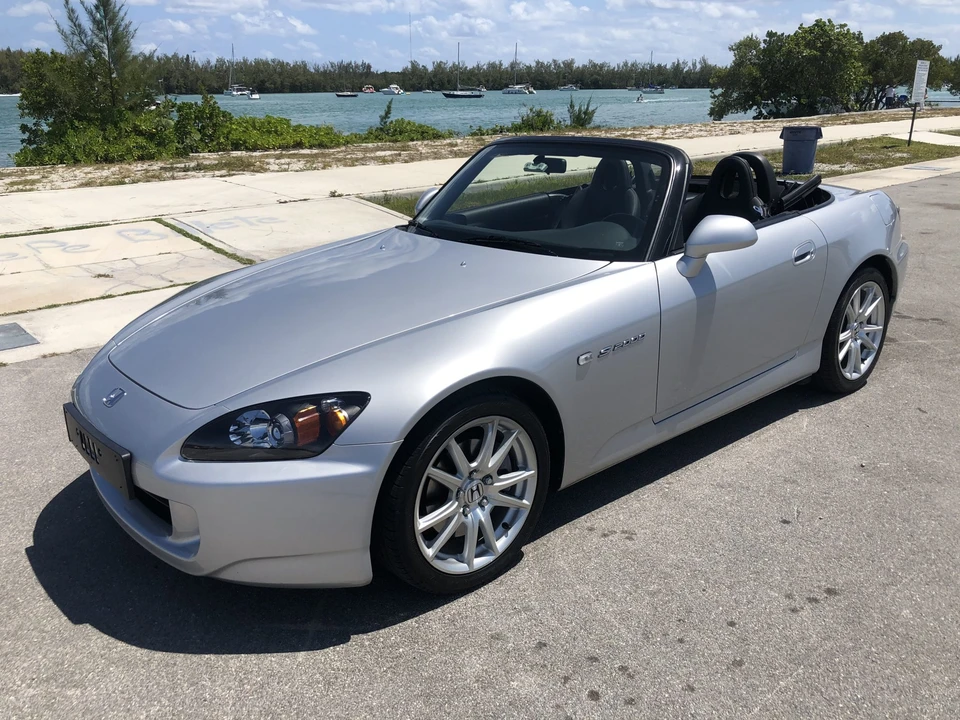 2005 Honda AP2 S2000 - Image 4 of 31