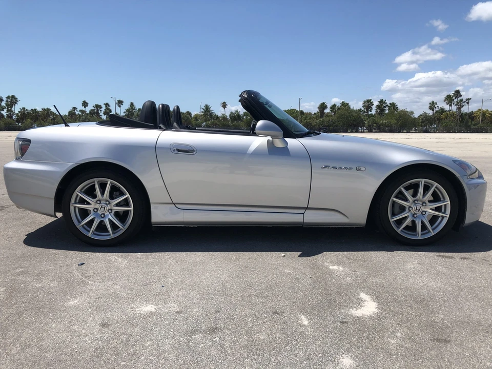 2005 Honda AP2 S2000 - Image 16 of 31