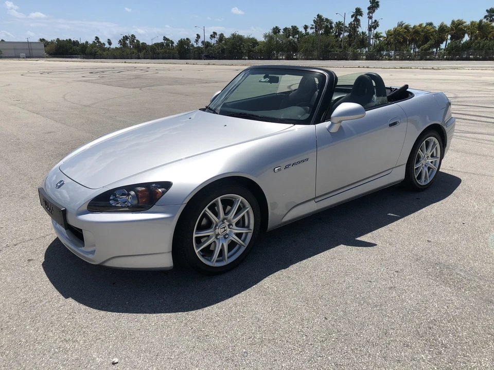 2005 Honda AP2 S2000 - Image 3 of 31