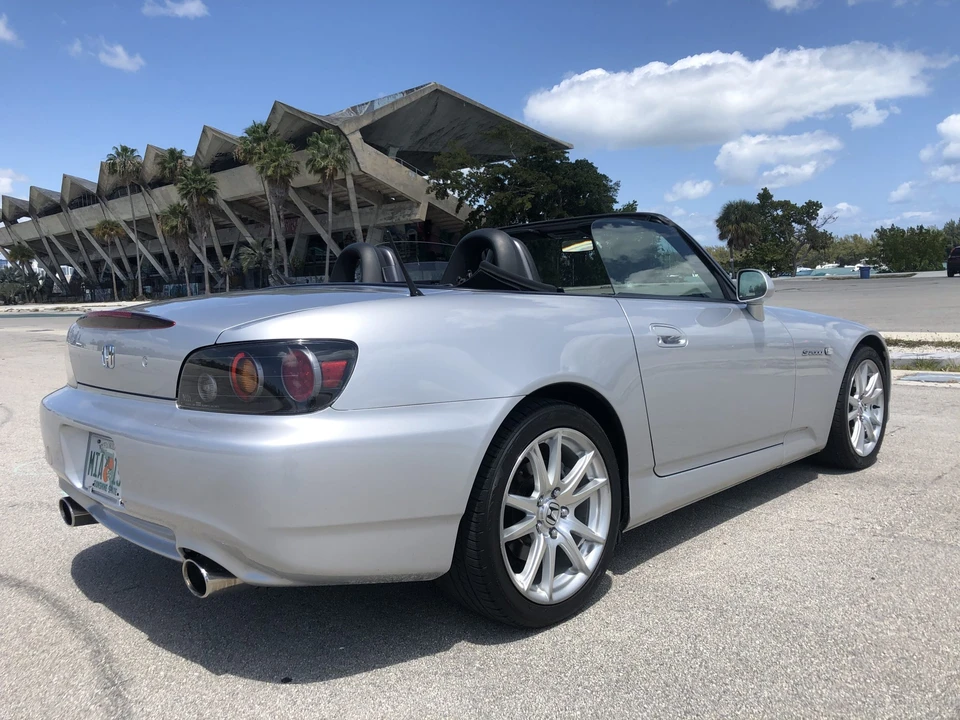2005 Honda AP2 S2000 - Image 18 of 31